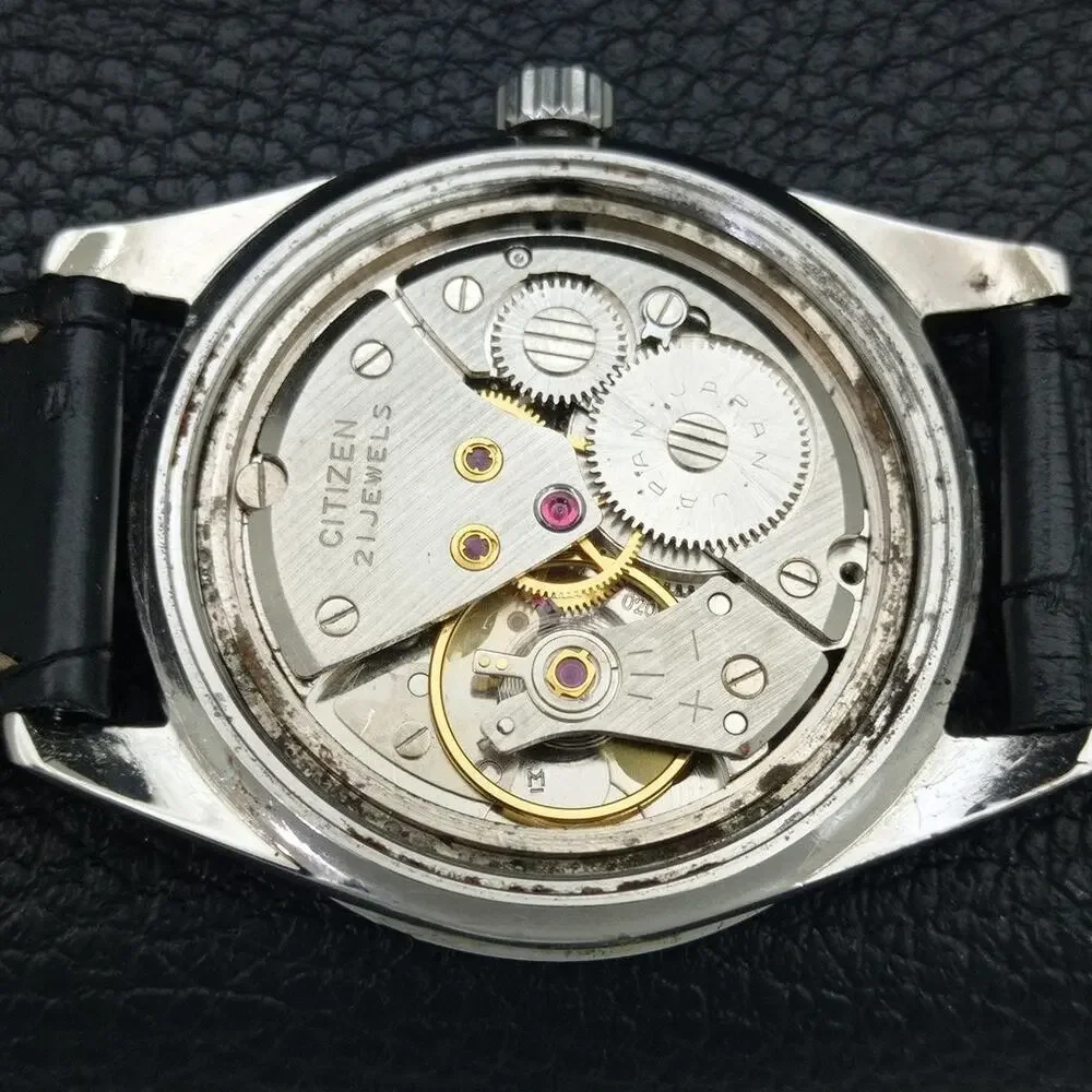 Vintage 1986 Citizen Manual Wound Mens Silver Watch & Silver accents